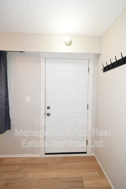 Building Photo - 2688 Norwood St