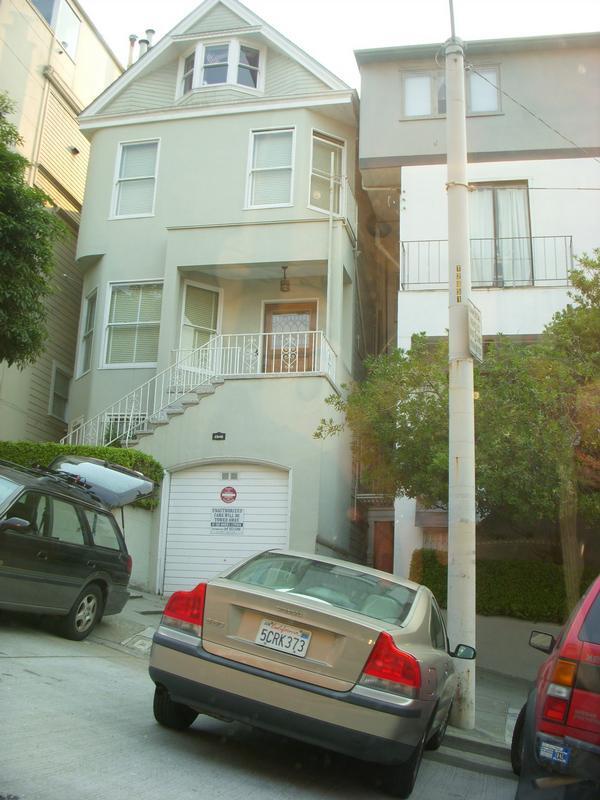 Building Photo - 2849 Fillmore St