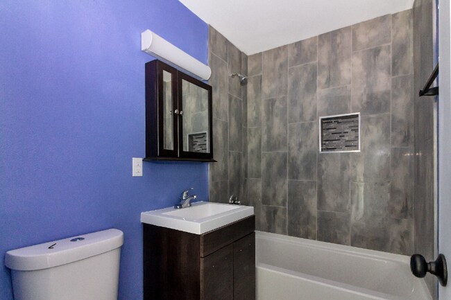 Foto del edificio - 2518 N McCarran St