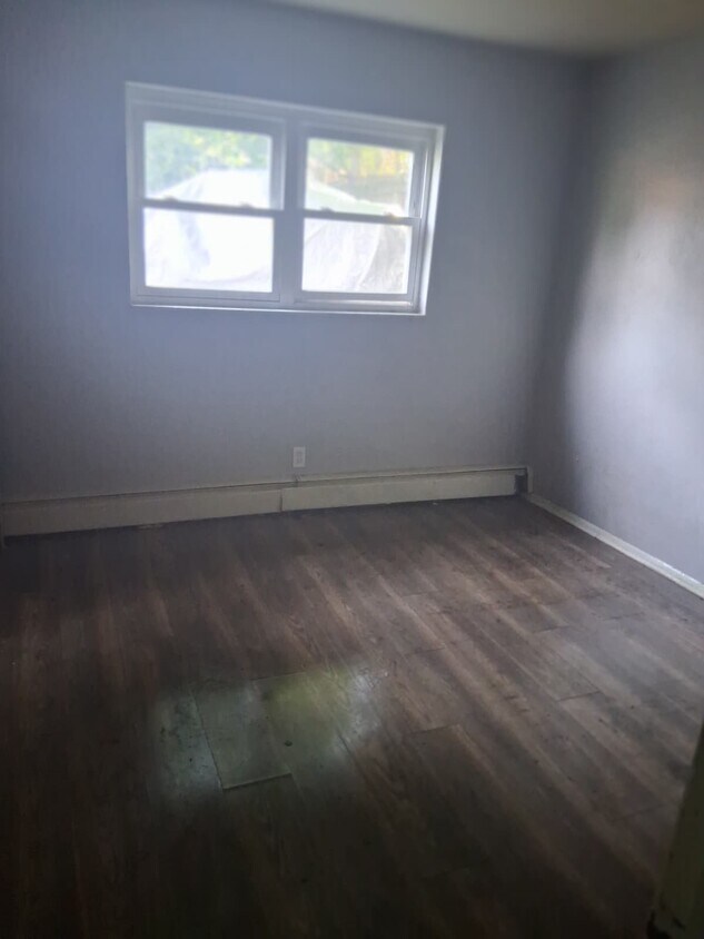Foto del edificio - 16818 Grovewood Ave