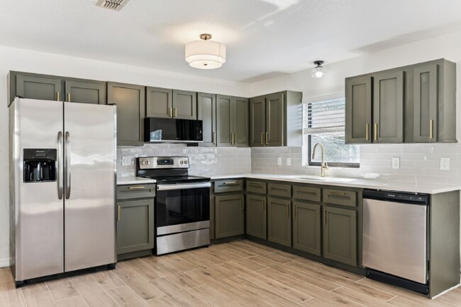 Foto del edificio - 431 Sheldon St