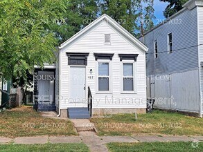 Building Photo - 462 N 29th St