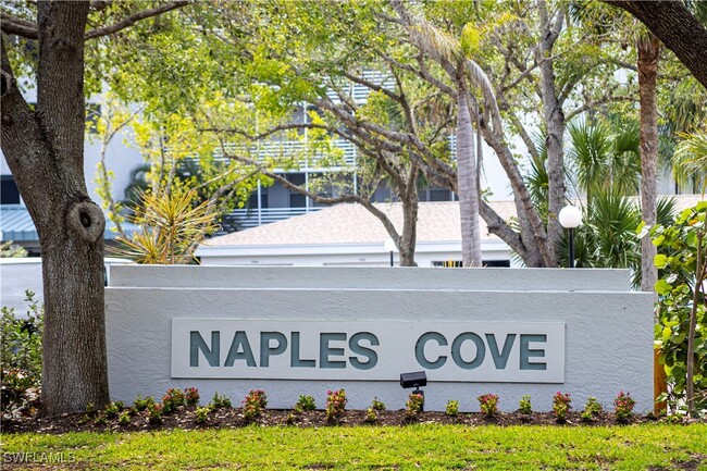 Foto del edificio - 290 Naples Cove Dr