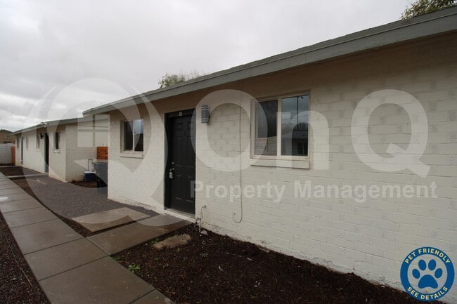 Photo - 1103 W Sherman St House