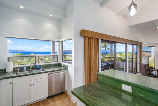 Building Photo - Wailea Ekolu 310