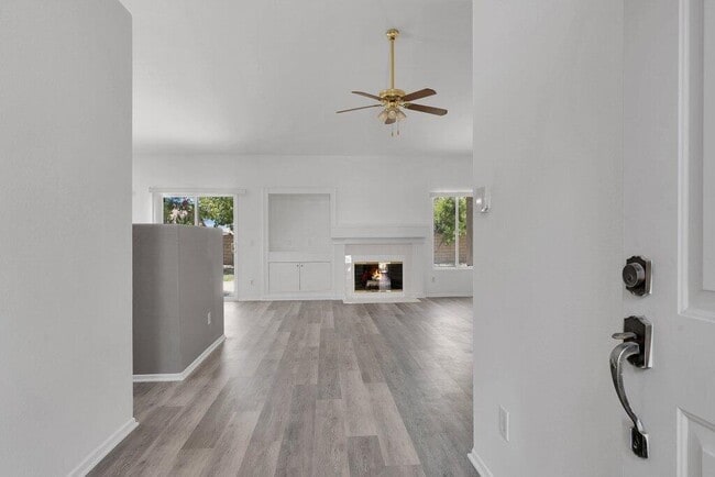 Building Photo - 78755 Irwin Cir
