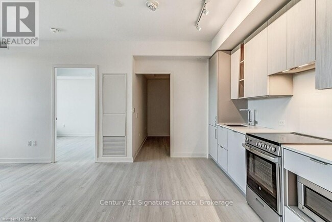 Building Photo - 3883 Quartz Rd