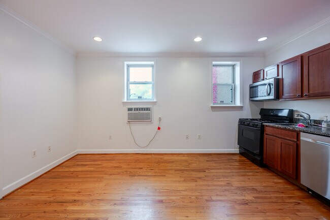 Foto del edificio - 430 Irving St NW