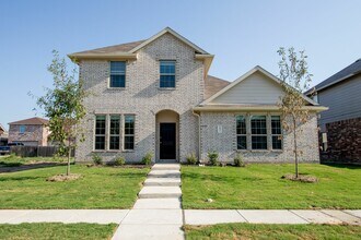 Building Photo - 1853 Jasmine Dr