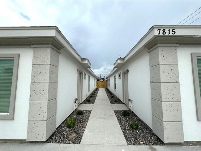 Foto del edificio - 12 N 58th St