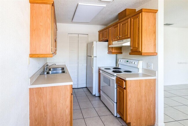 Foto del edificio - 23385 Farnam St