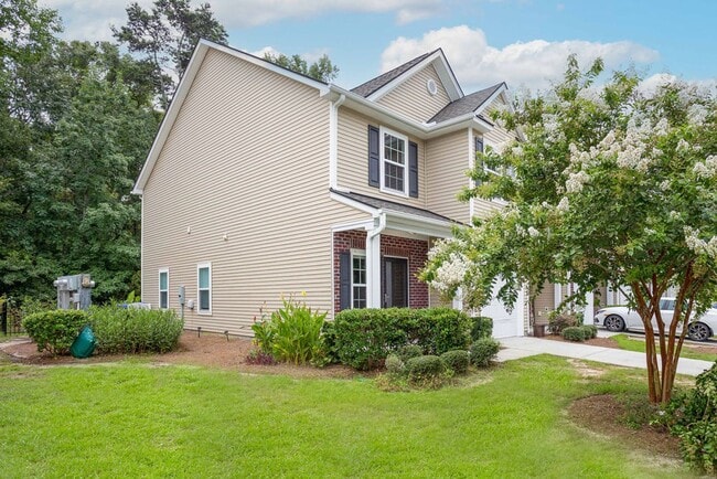 Foto del edificio - Three Bedroom Townhouse in Carolina Bay