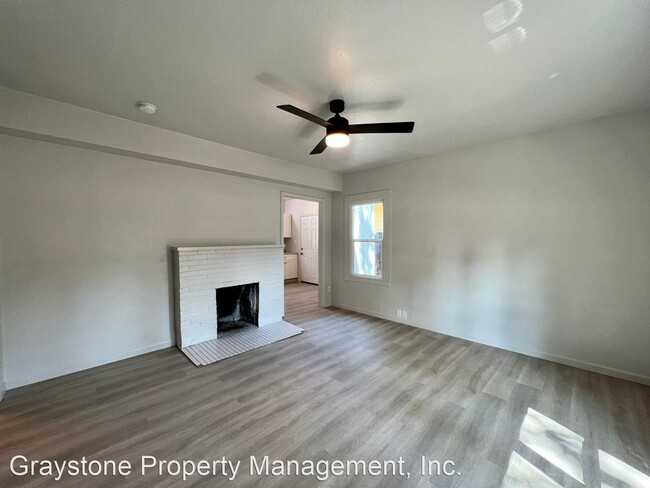 Building Photo - 2 br, 1 bath House - 161 W 23rd Street