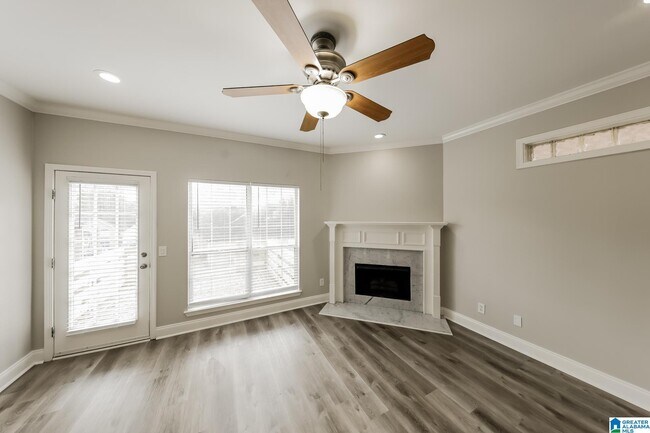 Building Photo - 1205 Riverford Dr