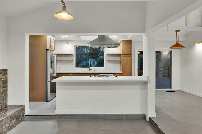 Foto del edificio - 4279 Hortensia St