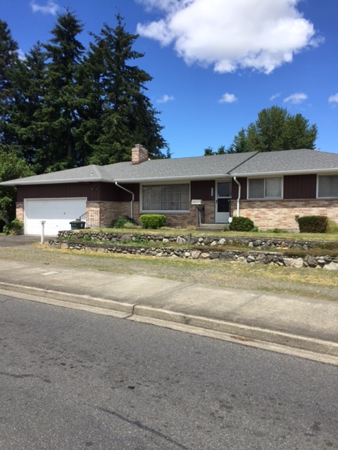 Primary Photo - 1713 S 72nd St