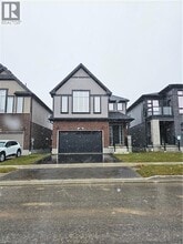 Building Photo - 564 Balsam Poplar St