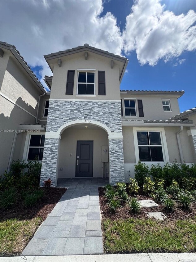Photo - 1538 Southeast 27th Road, Homestead, FL 33035 - 3 BR 2 BA townhouse