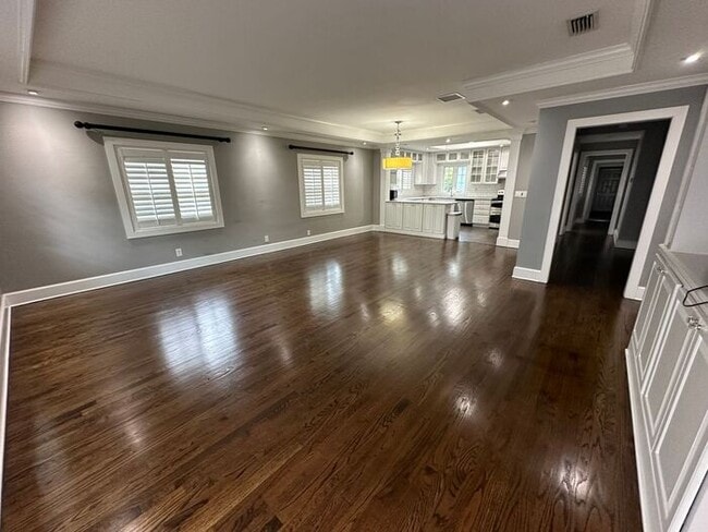 Building Photo - Charming 3 Bed 2 Bath home in the heart of...
