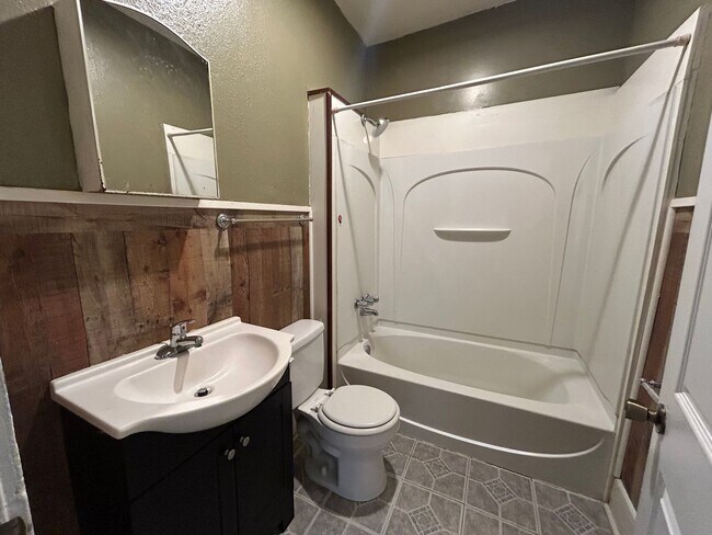 Foto del edificio - Spacious Shreveport Gem