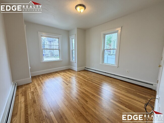 Photo - 28 Mt Hope St Apartment