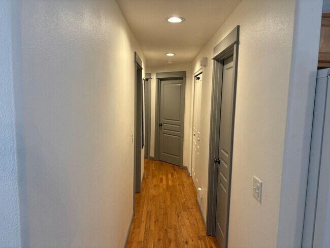 Foto del edificio - 55803 Snow Goose Rd