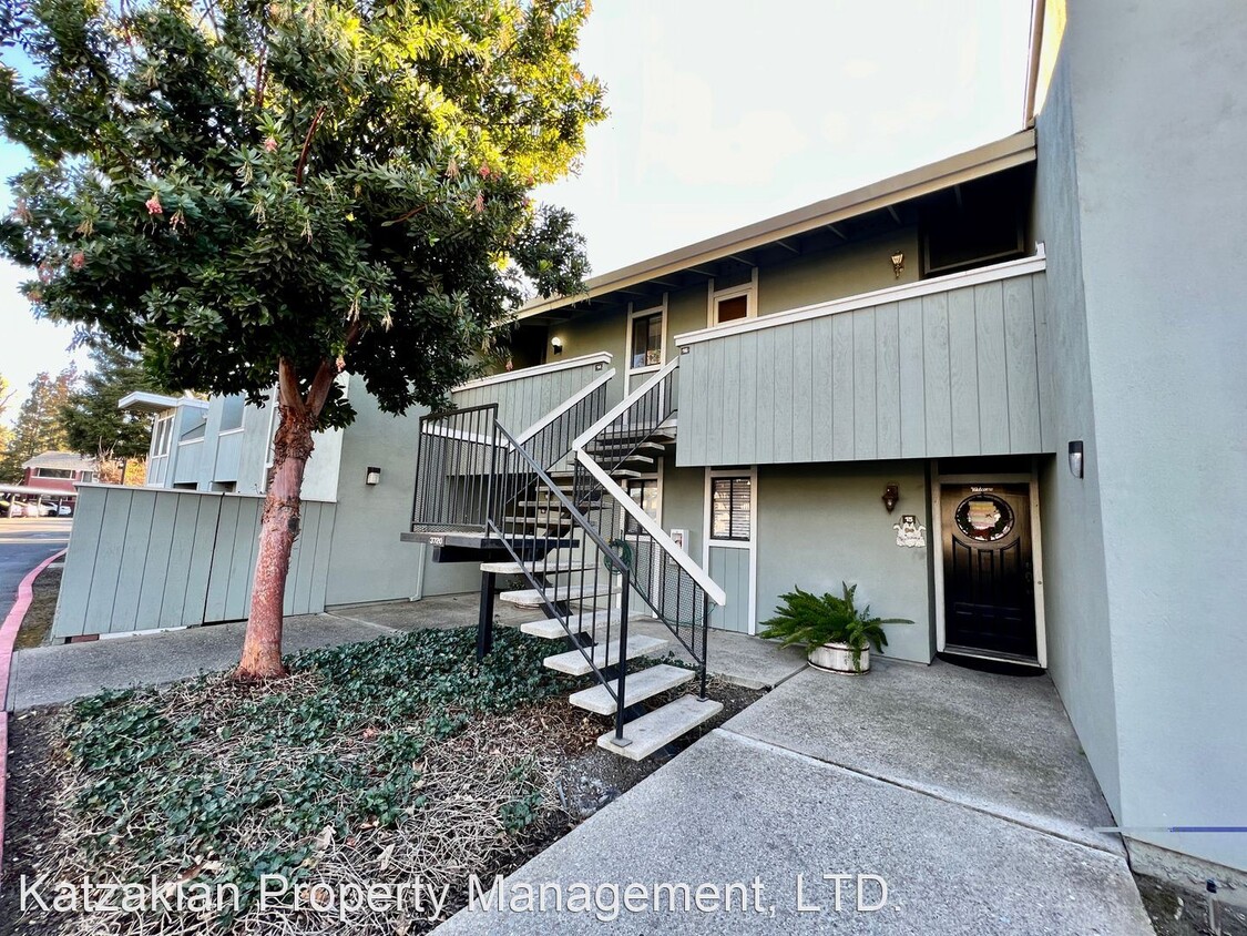 Primary Photo - 2 br, 2 bath House - 3720 W Benjamin Holt ...