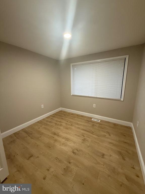 Foto del edificio - 9524 Kilimanjaro Rd