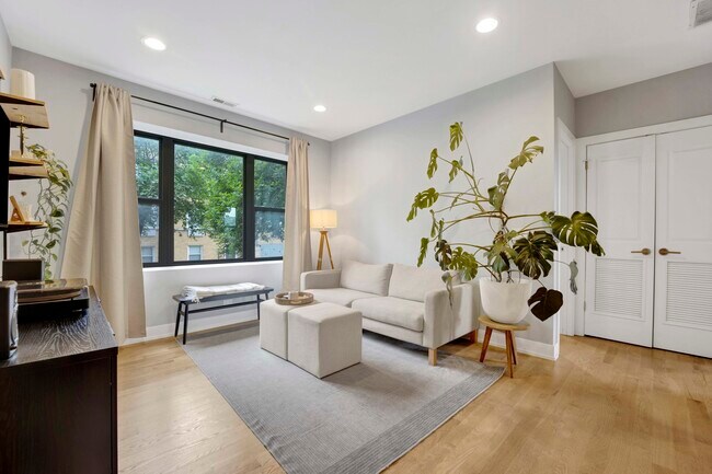 Foto del edificio - 3800 W Altgeld St