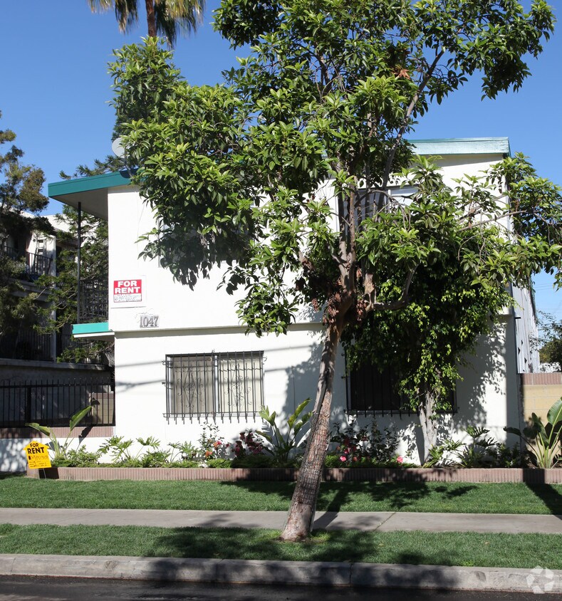Foto del edificio - 1047 E 5th St