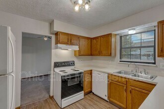 Building Photo - 229 Cantwell Ct