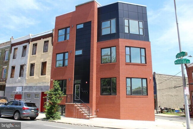 Foto del edificio - 3017 Ridge Ave