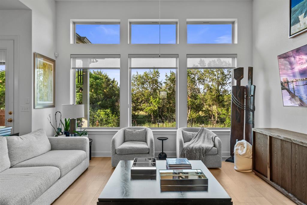 Foto principal - 5820 Harper Park Dr