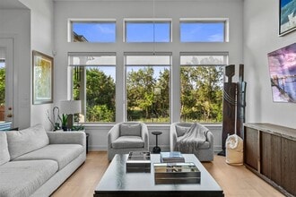 Building Photo - 5820 Harper Park Dr