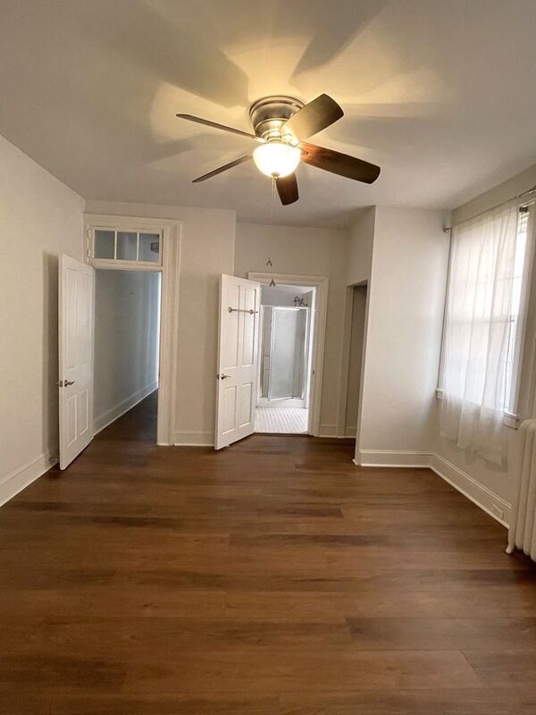 Foto del edificio - 812 N. Calvert St