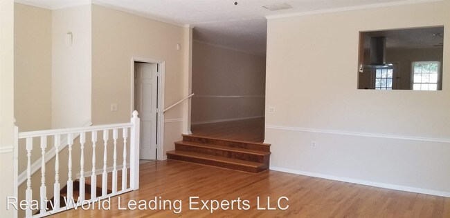 Building Photo - 4 br, 2.5 bath House - 3386 shorelake dr