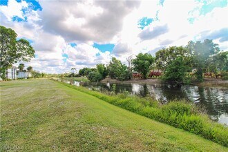 Building Photo - 5635 Rattlesnake Hammock Rd