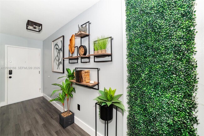 Building Photo - 200 178th Dr