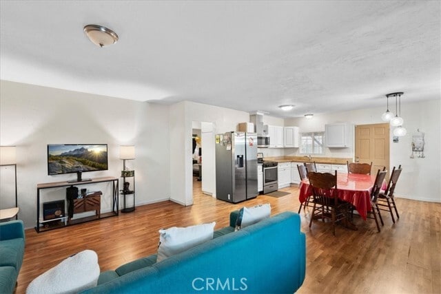 Building Photo - 1035 Laurel Ave