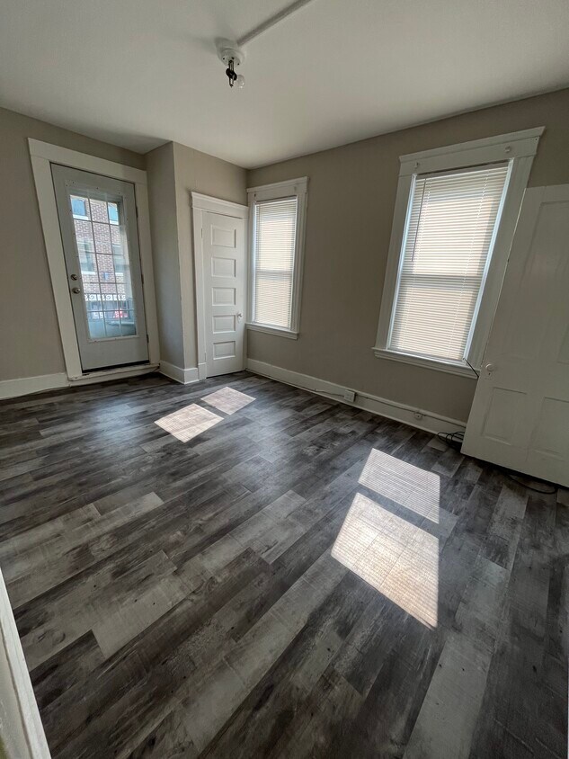 Living Room - 12403 Mayfield Rd