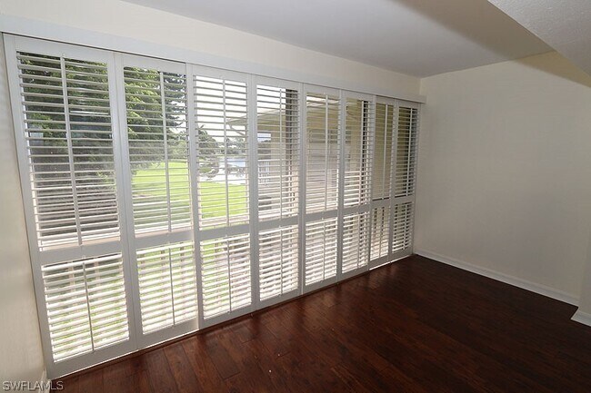 Foto del edificio - 4160 Crayton Rd