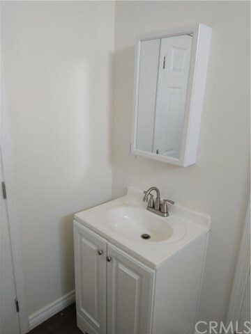 Building Photo - 2414 S Calaveras Pl