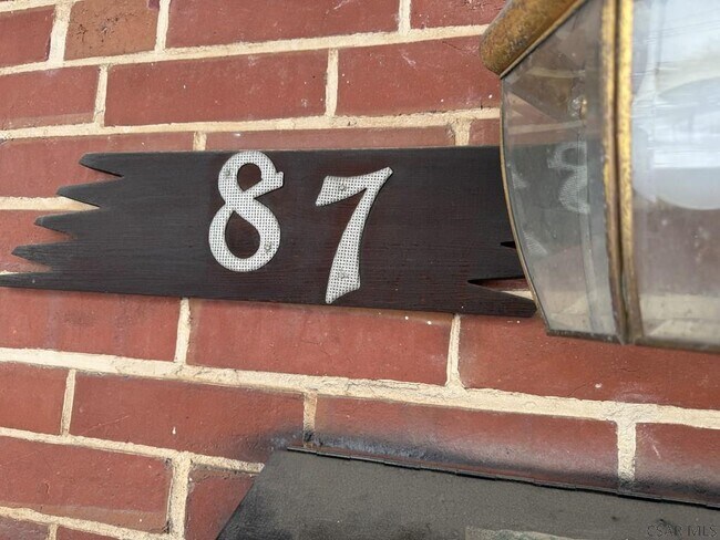 Foto del edificio - 85-87 Grass Ave