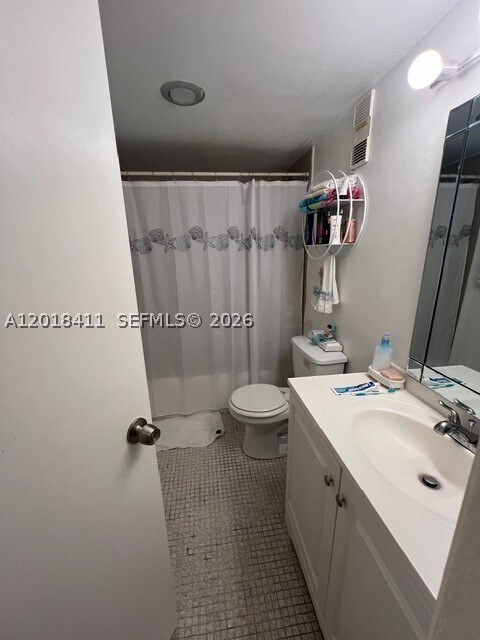 Foto del edificio - 1200 NE Miami Gardens Dr