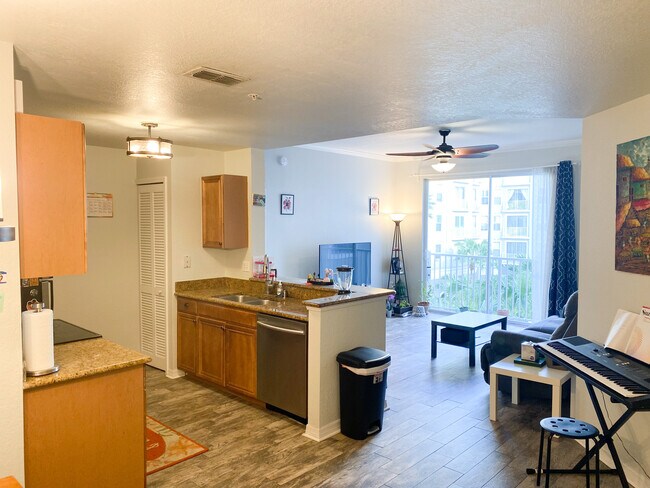 Kitchen and Living Room - 700 S Harbour Island Blvd