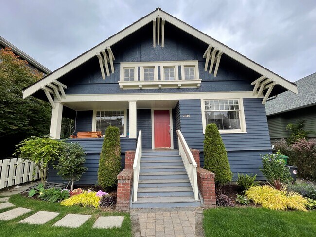 Foto del edificio - 2419 1st Ave W