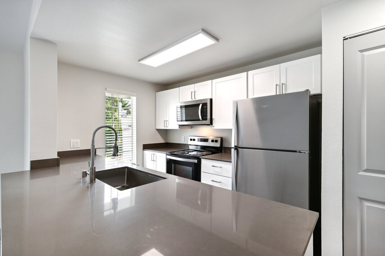Foto principal - Charter Club Apartments