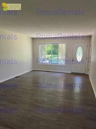 Building Photo - 3054 Peterson St