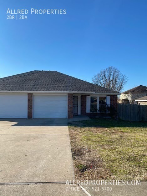 Building Photo - Springdale Duplex, Backyard deck, Jack & J...
