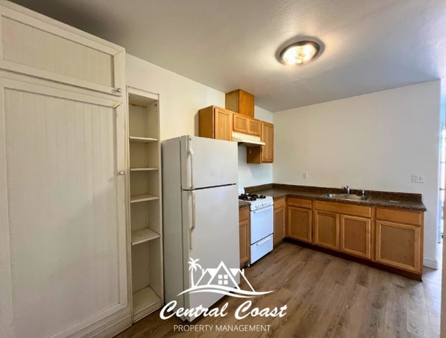 Foto del edificio - 0 W Cox Ln